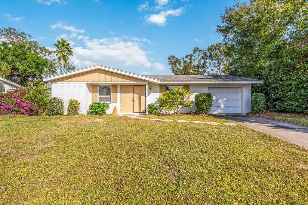 3853 WOODROW RIDGE STREET, Sarasota, FL 34233