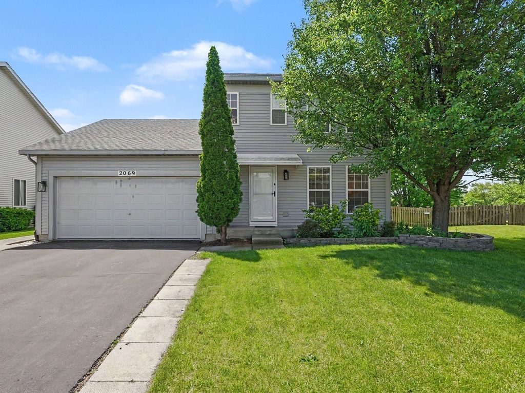 2069 Wedgewood Circle, Romeoville, IL 60446