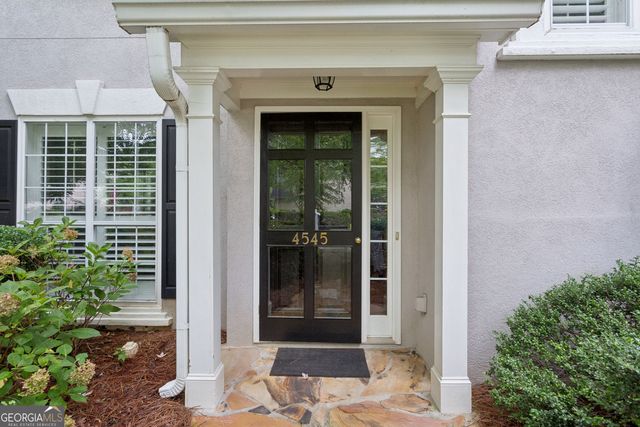 4545 Chelton Court SE, Smyrna, GA 30080