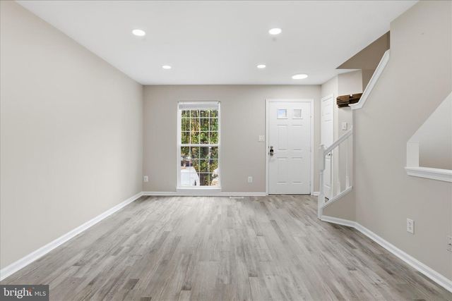 2038 STARGRASS CT, Woodbridge, VA 22192