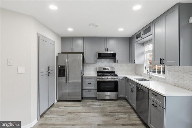 2038 STARGRASS CT, Woodbridge, VA 22192