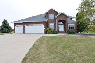 3516 Westmoor Circle, Moorhead, MN 56560