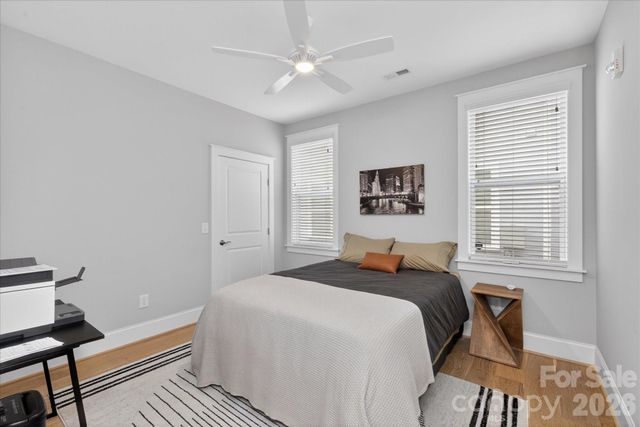 2151 Mcclintock Road 112, Charlotte, NC 28205