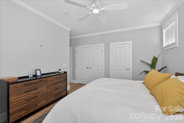 2151 Mcclintock Road 112, Charlotte, NC 28205