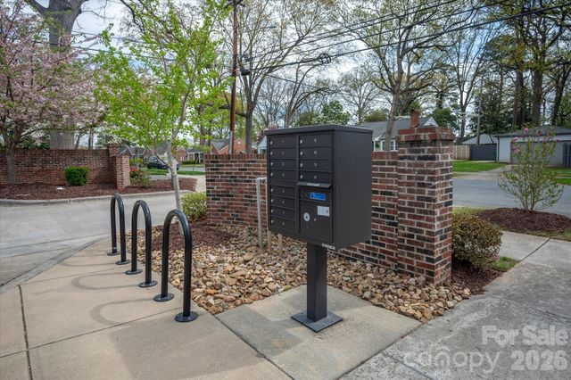 2151 Mcclintock Road 112, Charlotte, NC 28205
