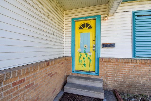 2209 Saladia Street, Galveston, TX 77551