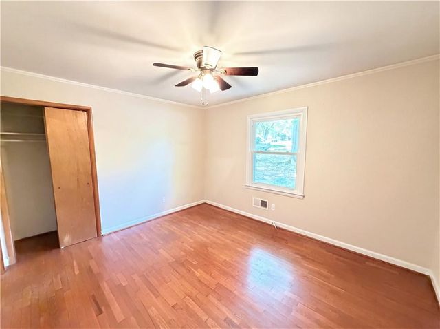 200 Dogwood Drive, Canton, GA 30114