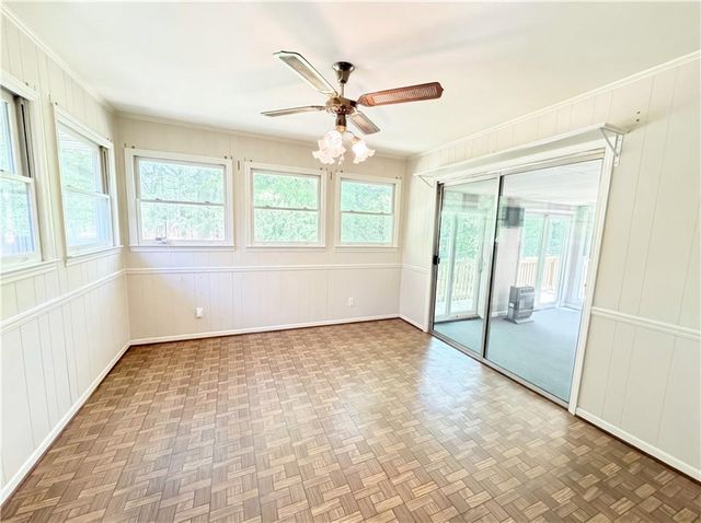 200 Dogwood Drive, Canton, GA 30114