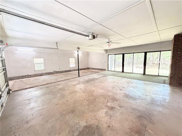 200 Dogwood Drive, Canton, GA 30114