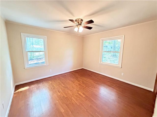 200 Dogwood Drive, Canton, GA 30114