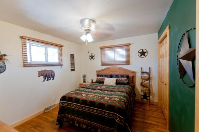 1005 W Poplar Avenue, Cameron, WI 54822