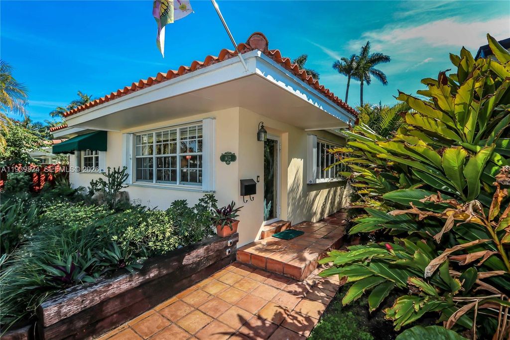 1412 Hollywood Boulevard, Hollywood, FL 33020
