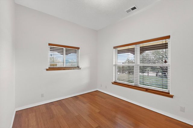 2 Ethel Sandlin Lane, Sandia Park, NM 87047