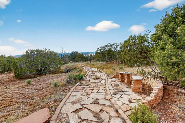 2 Ethel Sandlin Lane, Sandia Park, NM 87047