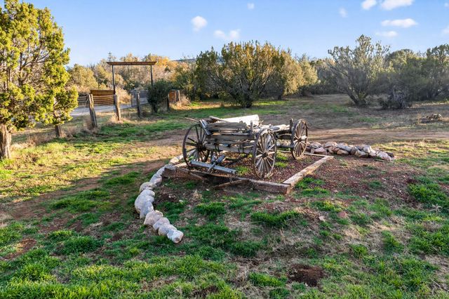 2 Ethel Sandlin Lane, Sandia Park, NM 87047