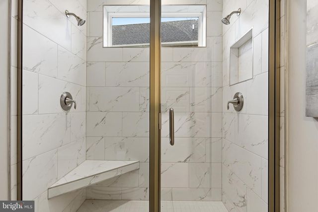 2032 WILLIAM AVE, Essex, MD 21221