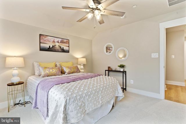 2032 WILLIAM AVE, Essex, MD 21221