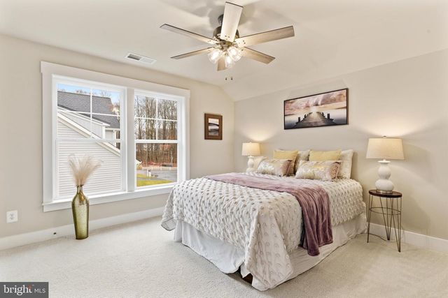 2032 WILLIAM AVE, Essex, MD 21221