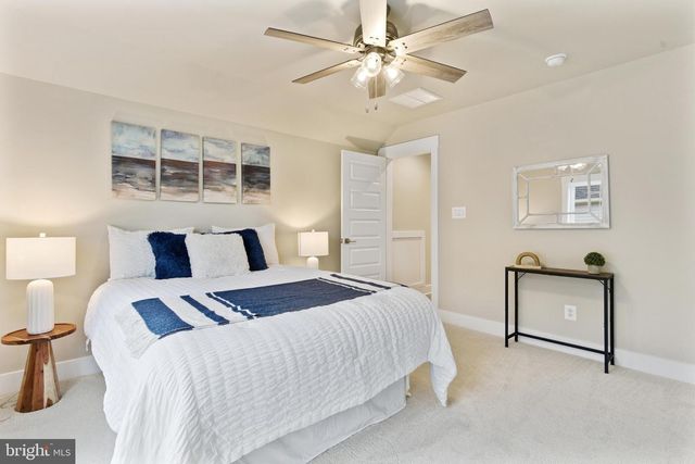 2032 WILLIAM AVE, Essex, MD 21221