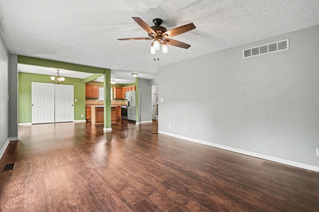 10732 Chinkapin Circle, Independence, KY 41051
