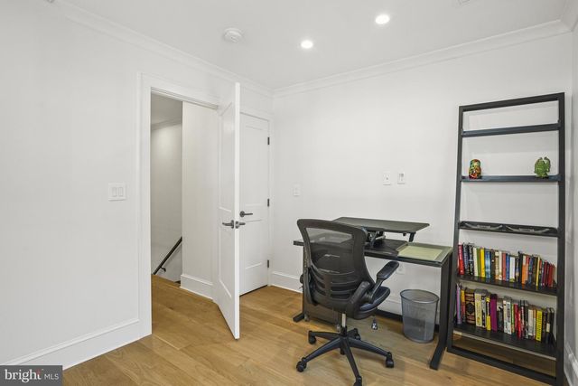 1920 35TH ST NW, Washington, DC 20007