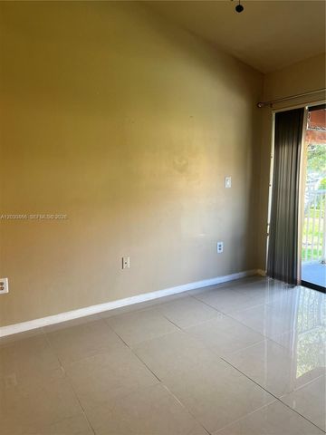 15600 SW 80th St L-212, Miami, FL 33193