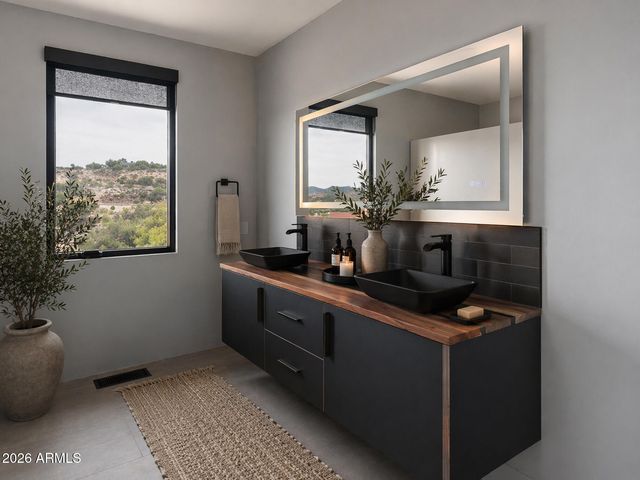 4190 N OPEN SKY Drive, Rimrock, AZ 86335