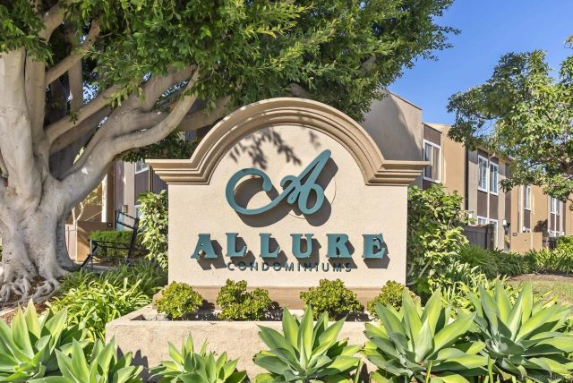 3456 Castle Glen Dr 290, San Diego, CA 92123