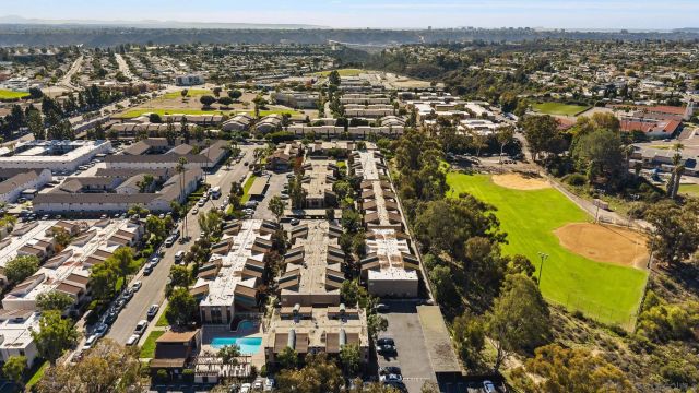 3456 Castle Glen Dr 290, San Diego, CA 92123