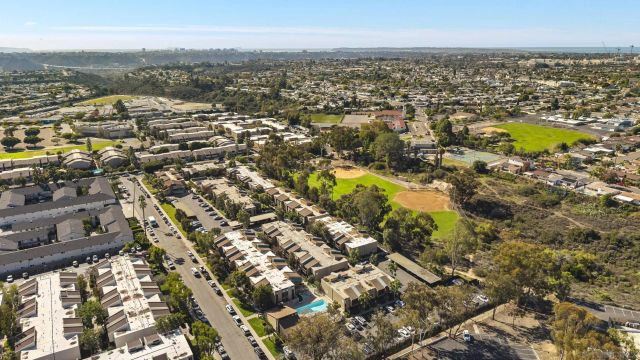 3456 Castle Glen Dr 290, San Diego, CA 92123
