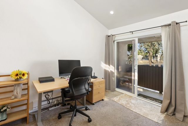 3456 Castle Glen Dr 290, San Diego, CA 92123