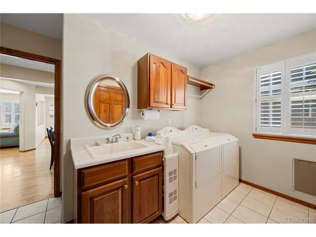 10032 Astoria Ct, Lone Tree, CO 80124