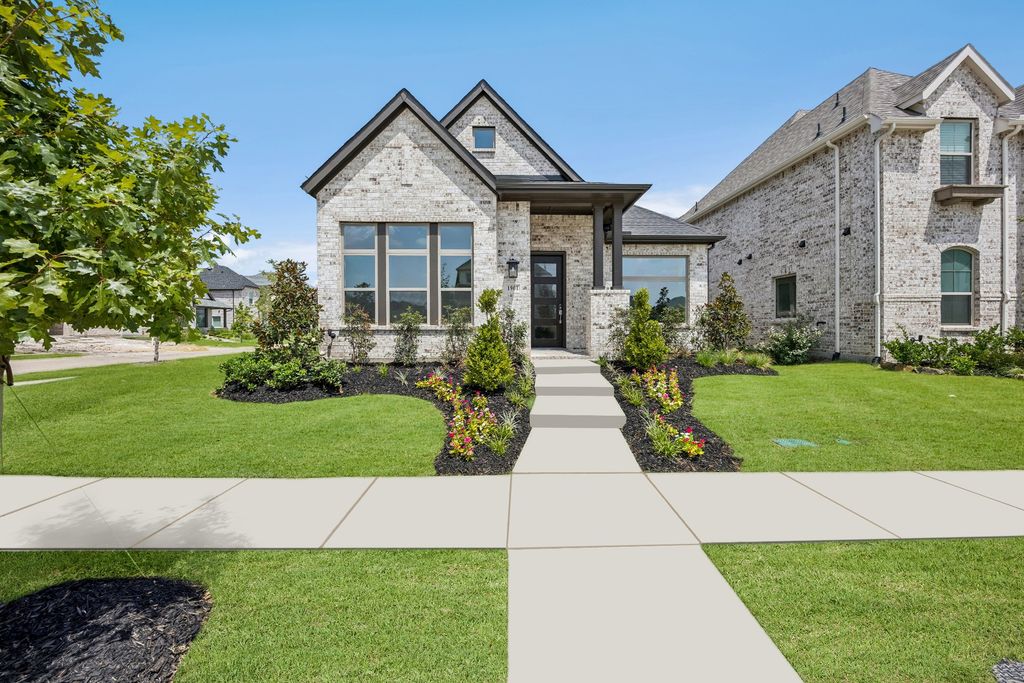 1901 Cola Drive, Van Alstyne, TX 75495