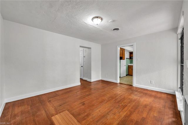 2738 Corprew AVE, Norfolk, VA 23504