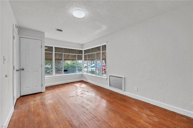 2738 Corprew AVE, Norfolk, VA 23504