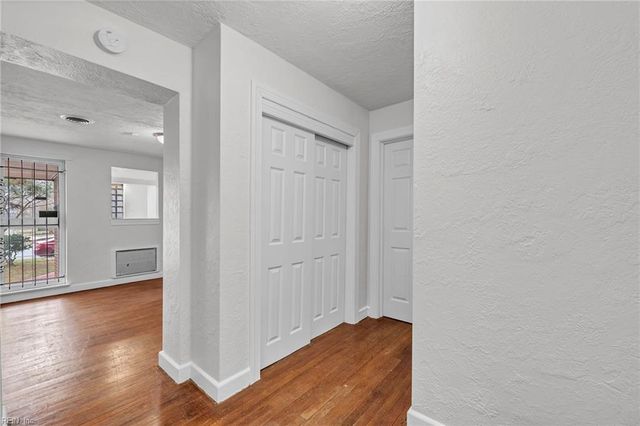 2738 Corprew AVE, Norfolk, VA 23504