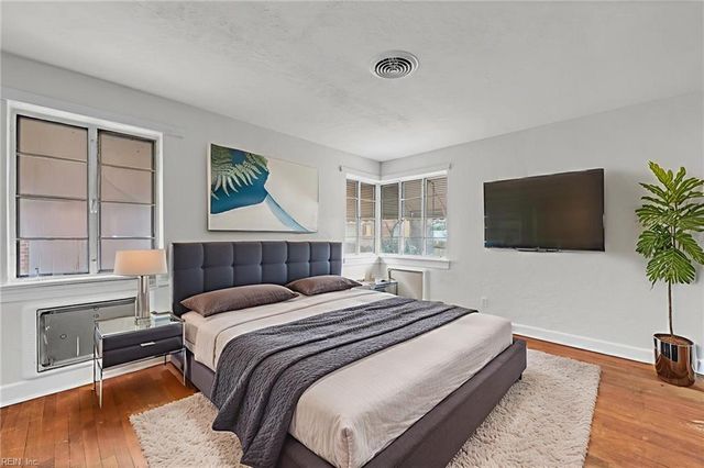 2738 Corprew AVE, Norfolk, VA 23504