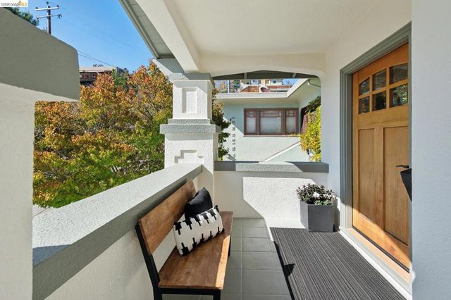 72 Portsmouth, Piedmont, CA 94610