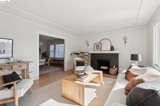 72 Portsmouth, Piedmont, CA 94610