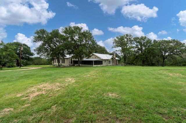 6546 Fm 1854, Dale, TX 78616