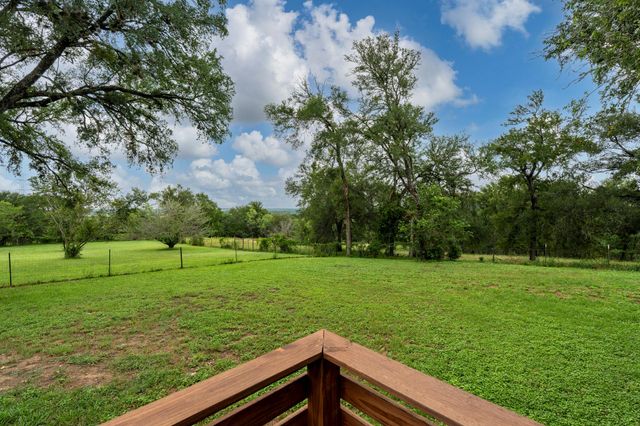 6546 Fm 1854, Dale, TX 78616