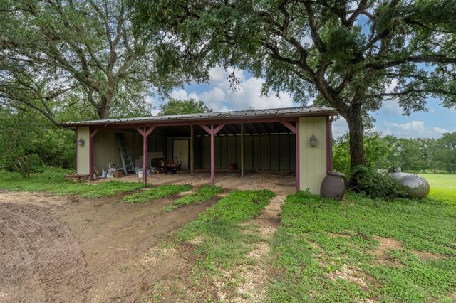 6546 Fm 1854, Dale, TX 78616