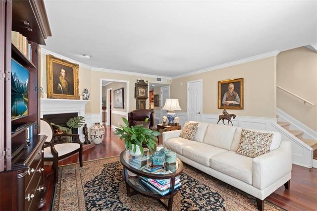 744 Anderson Walk, Marietta, GA 30062