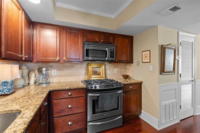 744 Anderson Walk, Marietta, GA 30062