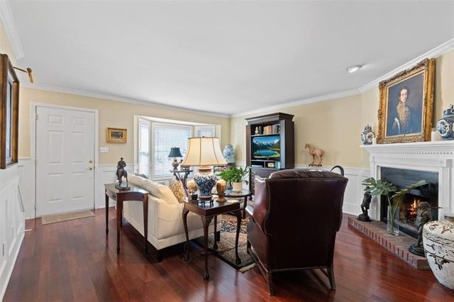 744 Anderson Walk, Marietta, GA 30062