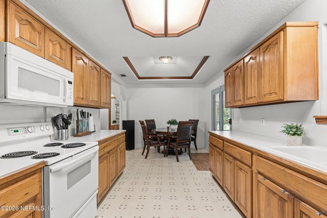 2664 PRIMROSE CIRCLE Circle, Middleburg, FL 32068
