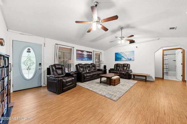2664 PRIMROSE CIRCLE Circle, Middleburg, FL 32068