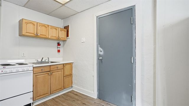 7367 Denniston Ave, Swissvale, PA 15218