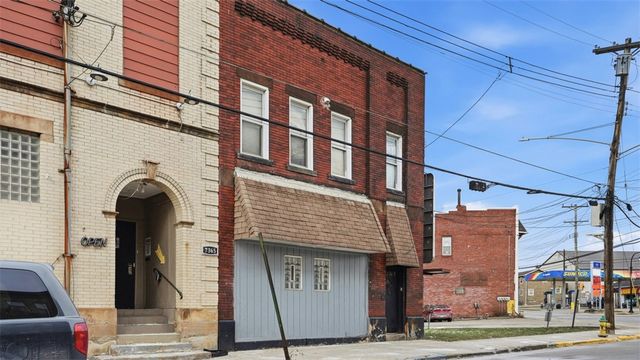 7367 Denniston Ave, Swissvale, PA 15218