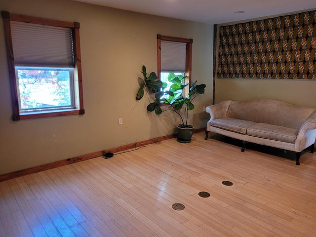 53 Main Street, Plainfield, VT 05667